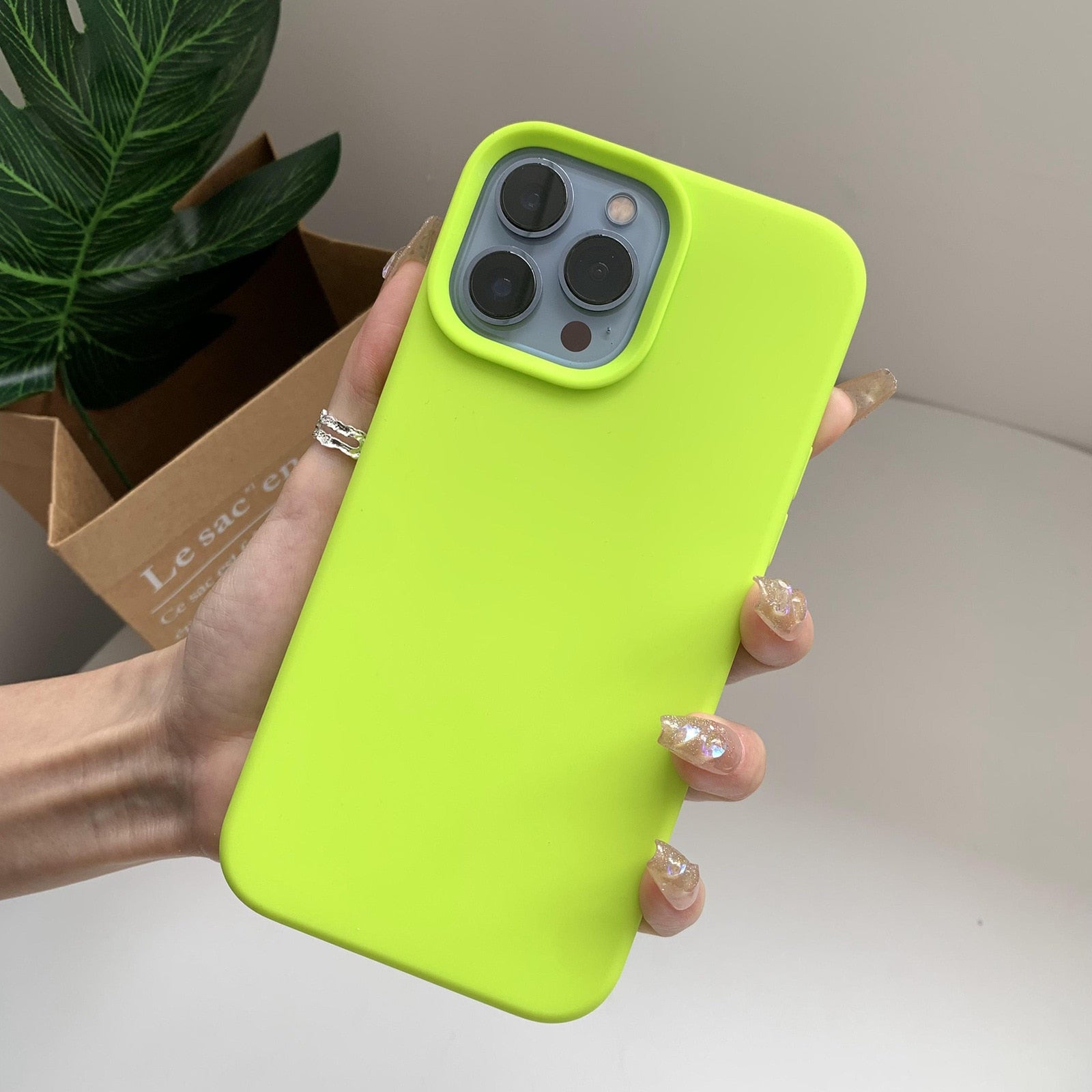 iPhone silicone case with shock-absorbing features