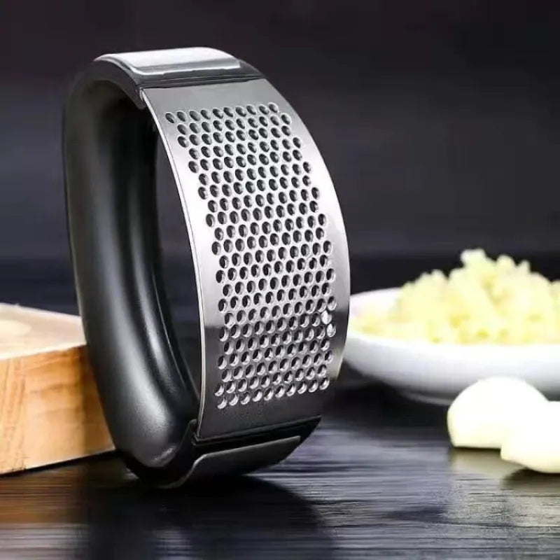 Kitchen Garlic Crusher