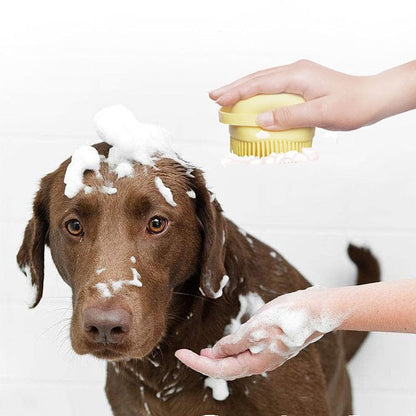 Glove for gentle pet brushing and massaging